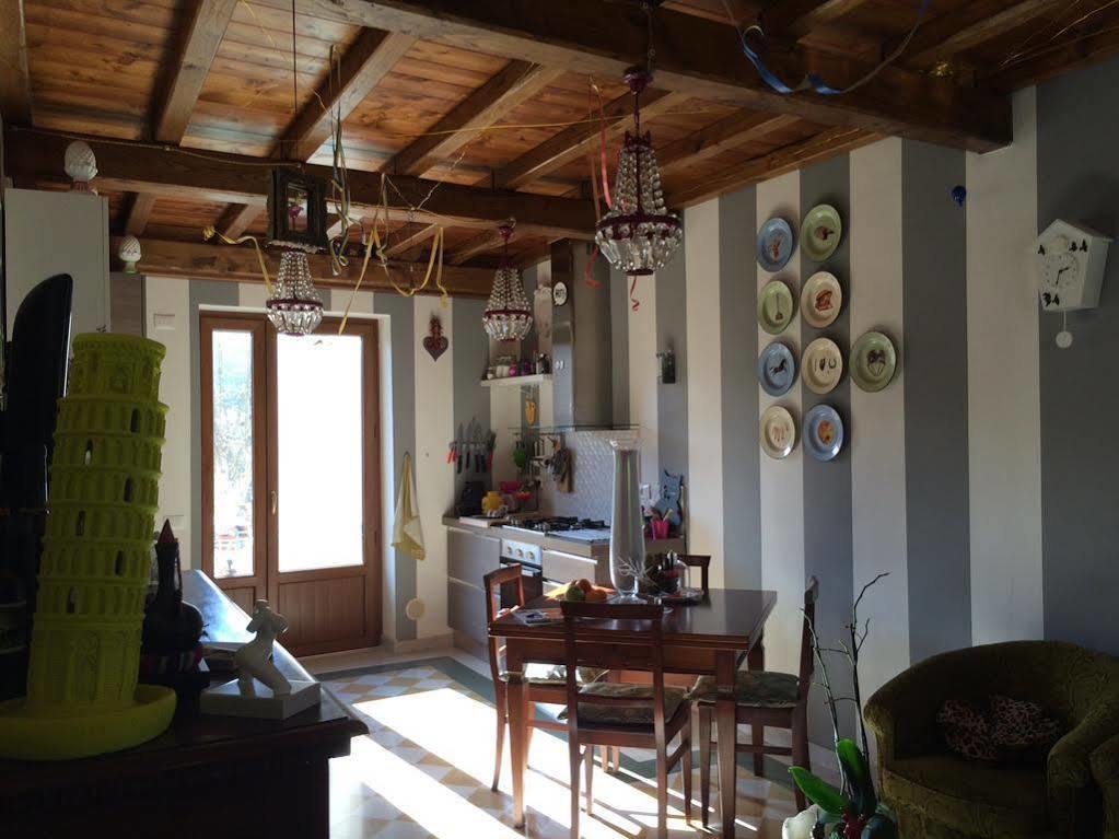 Ferienwohnung La Stagione Dell'Arte Camaiore Exterior foto