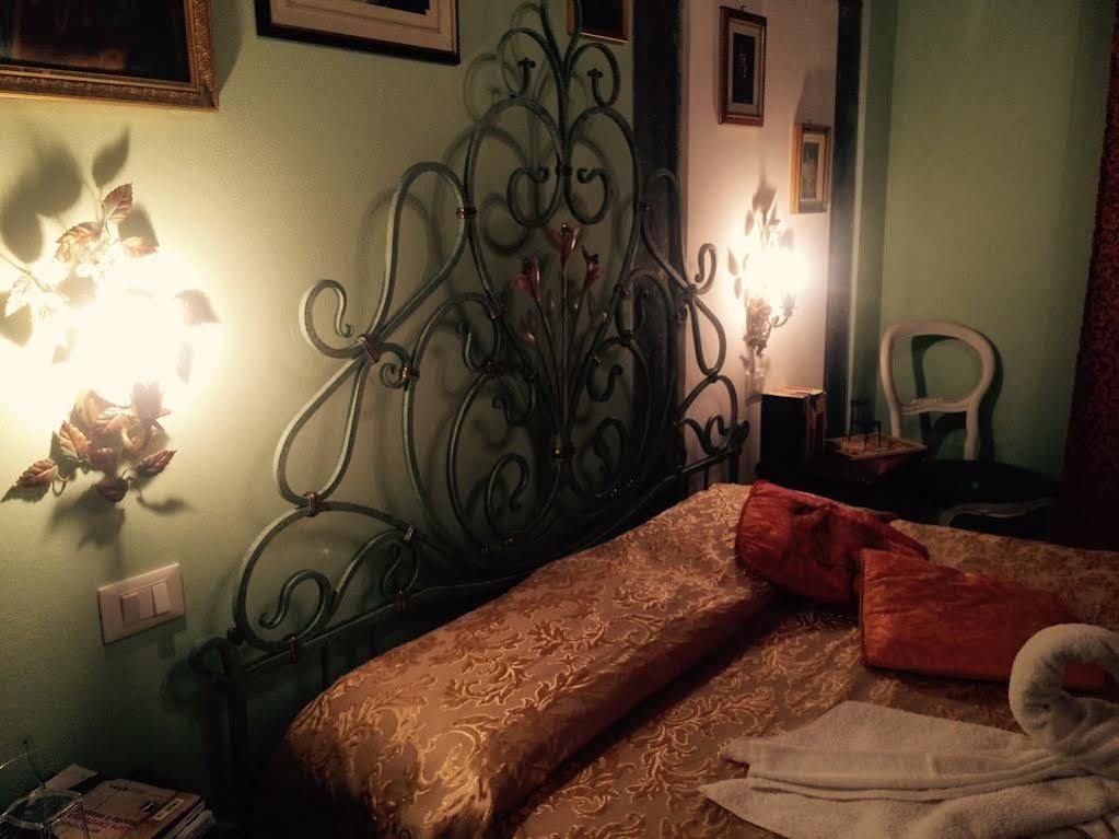 Ferienwohnung La Stagione Dell'Arte Camaiore Exterior foto